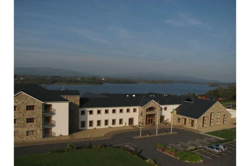 Ramada Hotel And Suites At Lough Allen Drumshanbo Kültér fotó